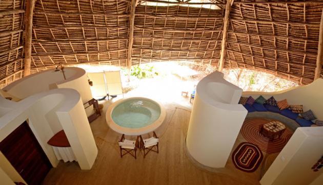 Unguja Lodge - bungalow interior