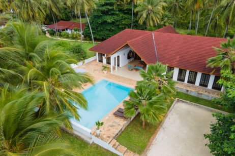 Garden Beach Villa